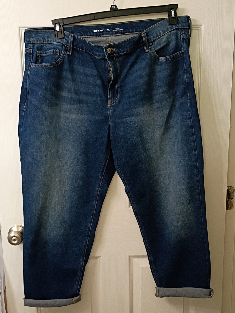 Old Navy Men's Blue Relaxed Straight-Leg Jeans